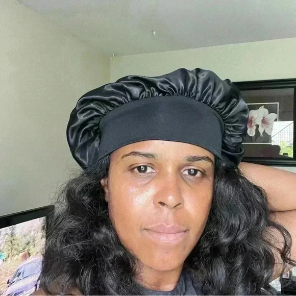 4 SILKY BONNETS PINK TAN BLACK  AND BLACK 4 Color’s - Picture 8 of 16